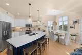 215 Placentia - Photo 17