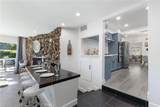 8356 Vanalden Avenue - Photo 17