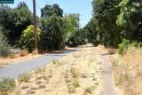 440 Civic Dr - Photo 43