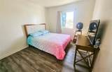 1337 Latham - Photo 19