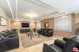 620 Gramercy Place - Photo 1