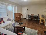 924 Sheffield - Photo 4