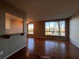 622 Barrington - Photo 4