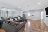 2412 Raymond - Photo 16