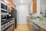 620 Gramercy Place - Photo 18