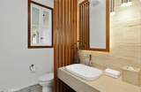 21 Lochmoor - Photo 12