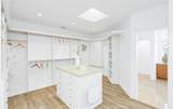 21 Lochmoor - Photo 25