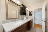 2902 Del Amo Blvd - Photo 28