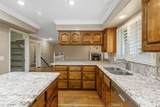 1370 Oak Street - Photo 23