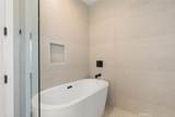 6051 Tujunga Avenue - Photo 35