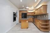 9213 Fenway Rd - Photo 3