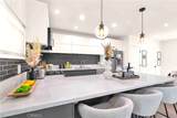 113 Manhattan Place - Photo 10