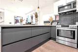 113 Manhattan Place - Photo 12