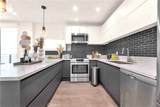 113 Manhattan Place - Photo 13