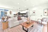 113 Manhattan Place - Photo 19