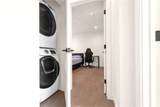 113 Manhattan Place - Photo 30