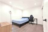 113 Manhattan Place - Photo 35
