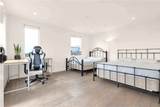 113 Manhattan Place - Photo 40