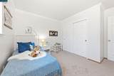 389 389 Mavis Dr - Photo 22