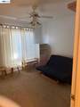 320 320 Civic Dr - Photo 11
