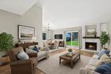 2049 Camino Dr - Photo 11