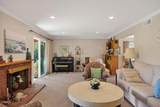 1172 Oak Avenue - Photo 6