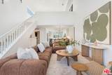 11214 Victory Boulevard - Photo 1