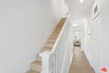 11214 Victory Boulevard - Photo 5