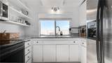 920 Raintree - Photo 8