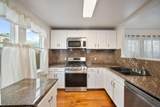 10510 East Court - Photo 10