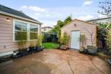 10510 East Court - Photo 19