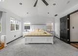 2541 Rowe Dr - Photo 32
