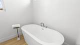 16925 Old Coach Rd - Photo 24