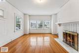 2643 Stuart St - Photo 11