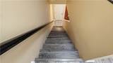 14256 Victory Boulevard - Photo 12