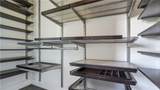 14256 Victory Boulevard - Photo 20