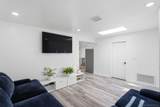 7742 Shorewood Dr - Photo 15