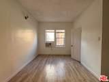 920 Hobart Blvd - Photo 2
