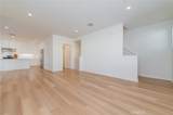 723 Spring Garden - Photo 13