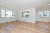 723 Spring Garden - Photo 14