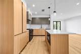 10352 Riverside Drive - Photo 11