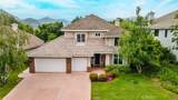 562 Ravensbury - Photo 1