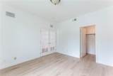 562 Ravensbury - Photo 17