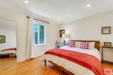 8818 Rosewood Avenue - Photo 13