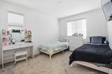 556 Enzo Street - Photo 32