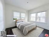 2146 Oak Street - Photo 2