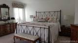 5157 Renaissance Ave - Photo 3