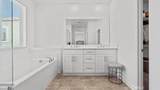 16154 Lozano - Photo 22