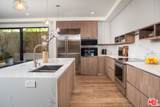 725 Croft Avenue - Photo 36