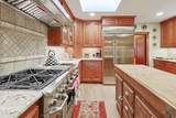 1027 Encino - Photo 12
